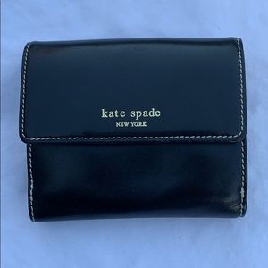 Kate Spade Wallet - Cute Black and Gold!